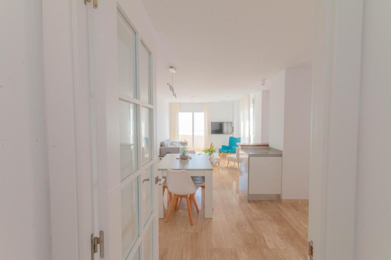Lovely Apartment Beach Front & Pool El Campello Exterior foto